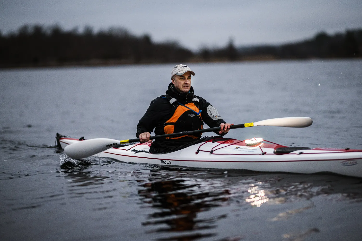  Paddla kajak i mörker - paddlare