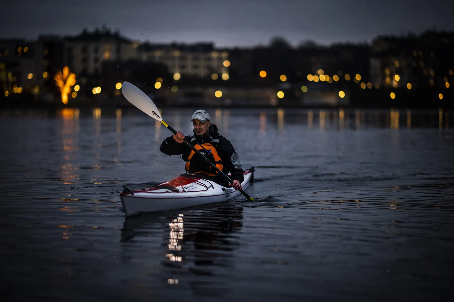 Paddla kajak i mörker - paddlare