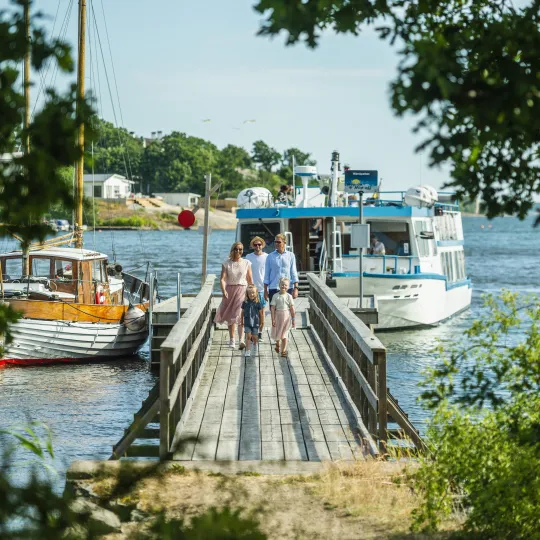 Skärgårdstrafik till wämöparken